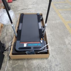  Running And Treadmill 