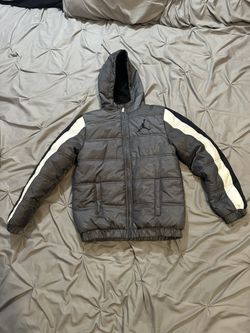 Air Jordan Puffer Jacket Boys Large 12-13 Years Jumpman Zip Fleece Lined Coat