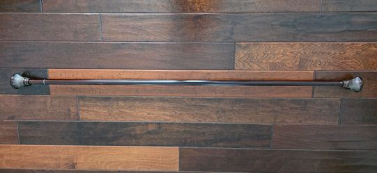 Decorative curtain rod