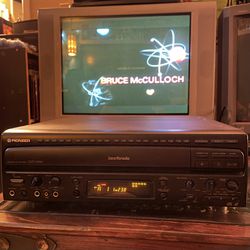 Pioneer Laserkaraoke Laserdisc Player W/movie