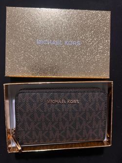Michale Kors wallet new