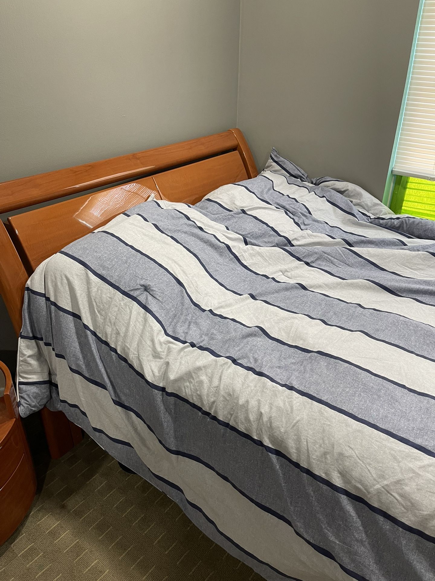 Whole Bedroom Set With Dresser, Bed Frame, Desk, And Night Stand