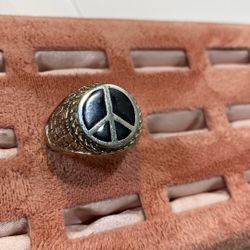 Men’s Peace Symbol Ring