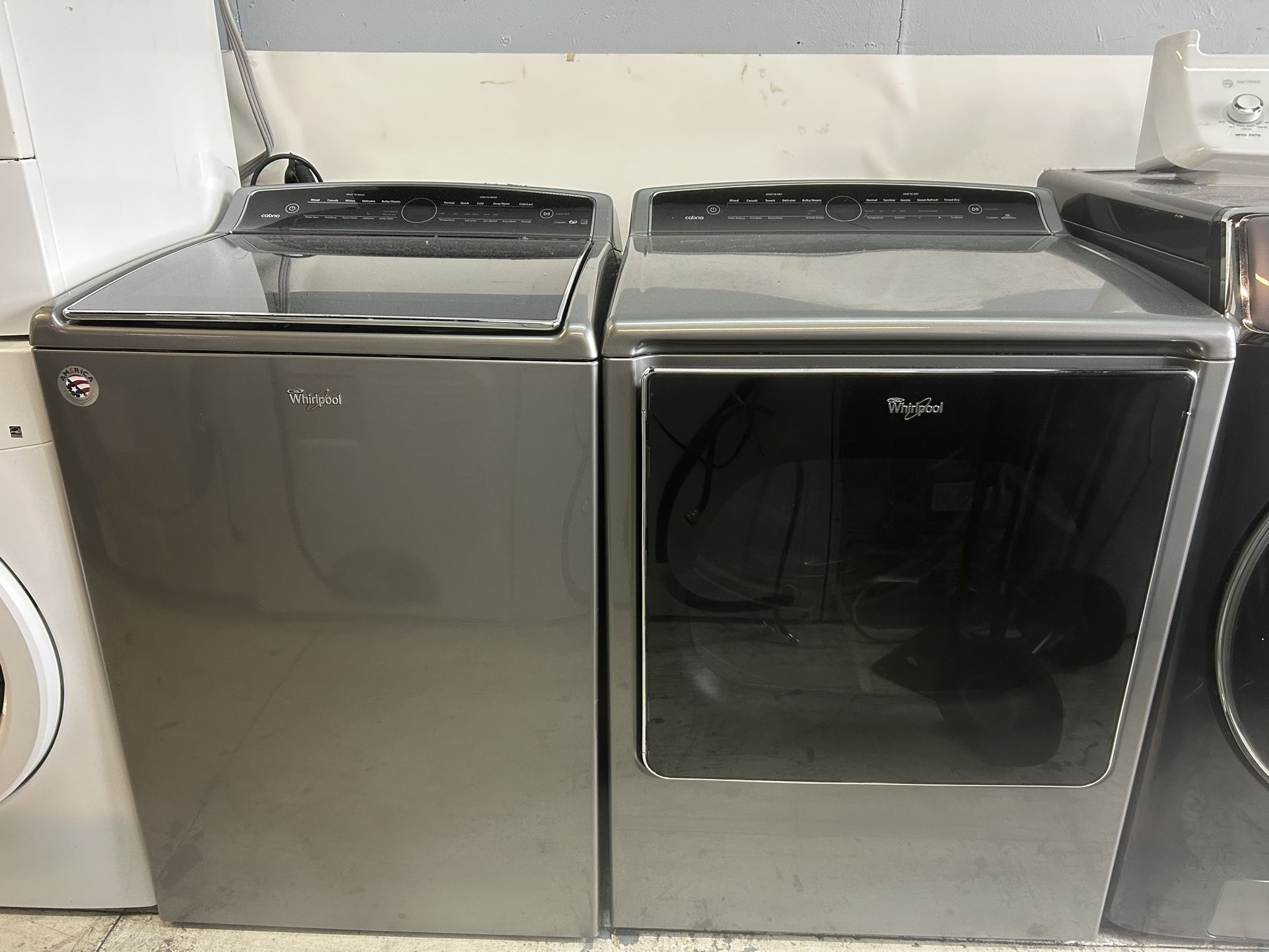 Whirlpool Washer And Dryer Set
