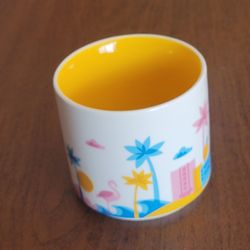 2016 Starbucks Florida You Are Here Collector Series Coffee Mug Cup 14oz 
YAH. Pre-owned, very good shape, no chips or cracks. Height 3.5" tall, 
weig