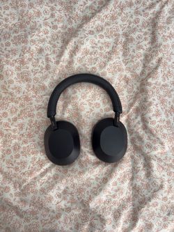 Sony WH-1000XM5 Headphones