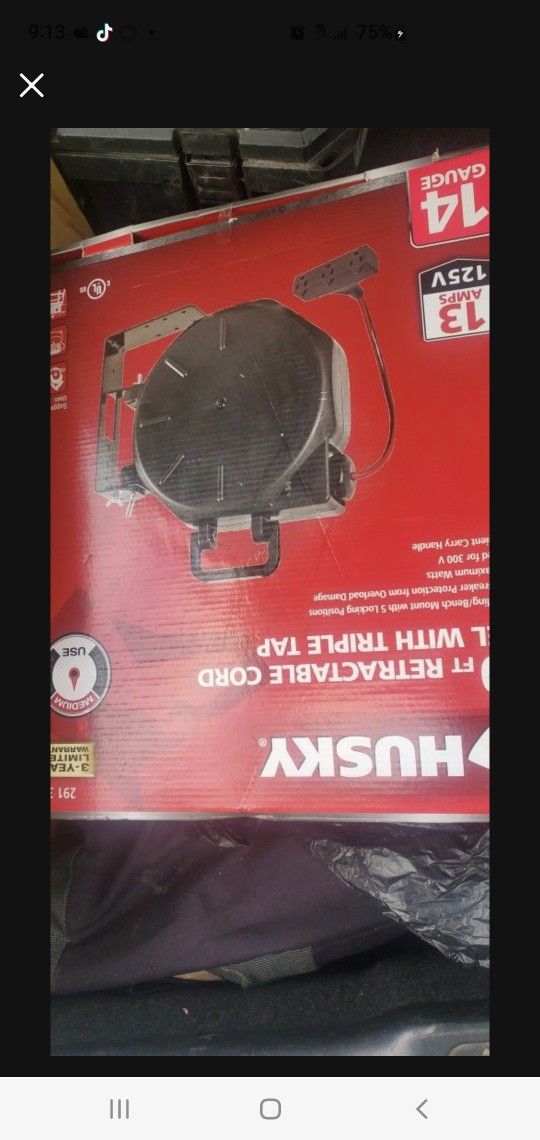 Husky Retractable Cord