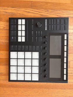 Native Instruments Maschine MK3 - Like New, Software License Transfer