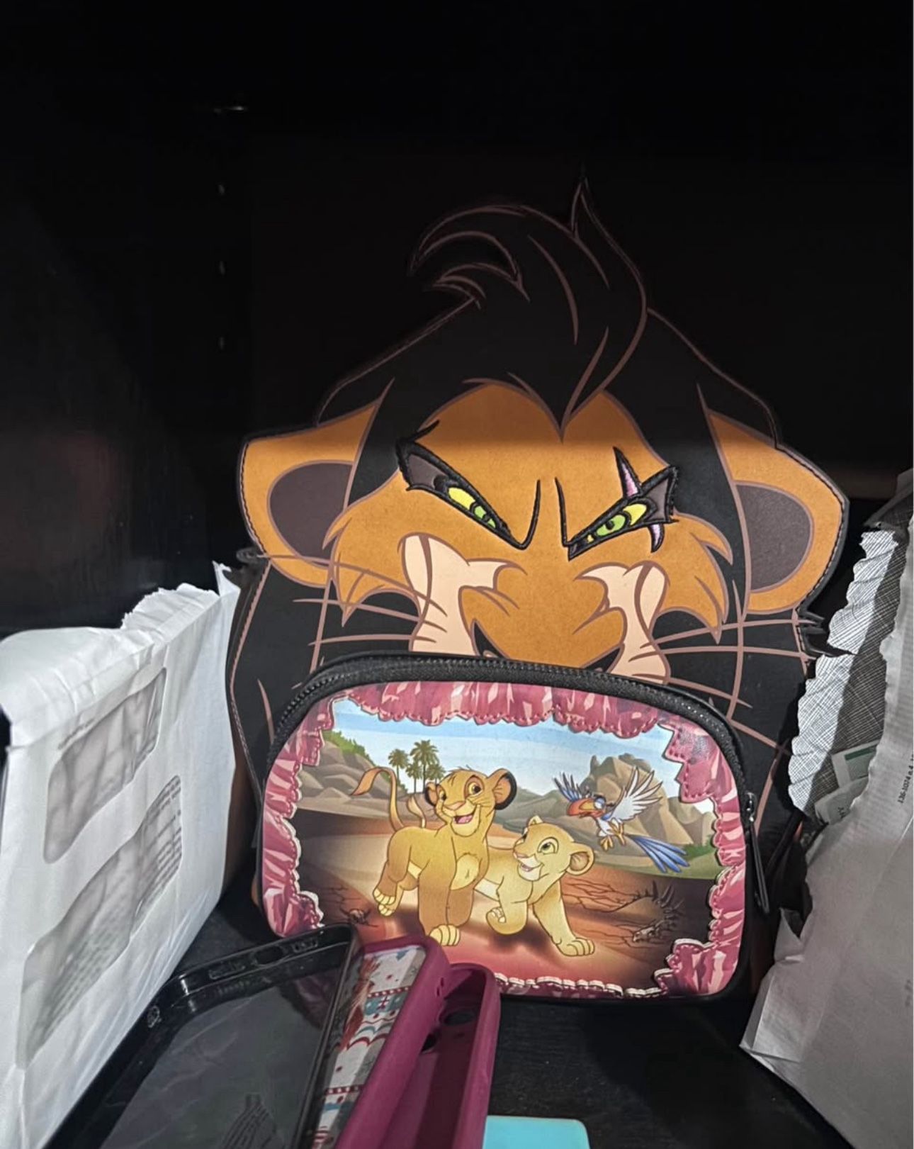 Lounge Fly Backpack Scar