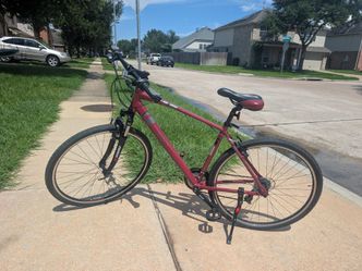 Ozone500 Gira - 28"/700c Aluminum large frame Hybrid bike (Like New)