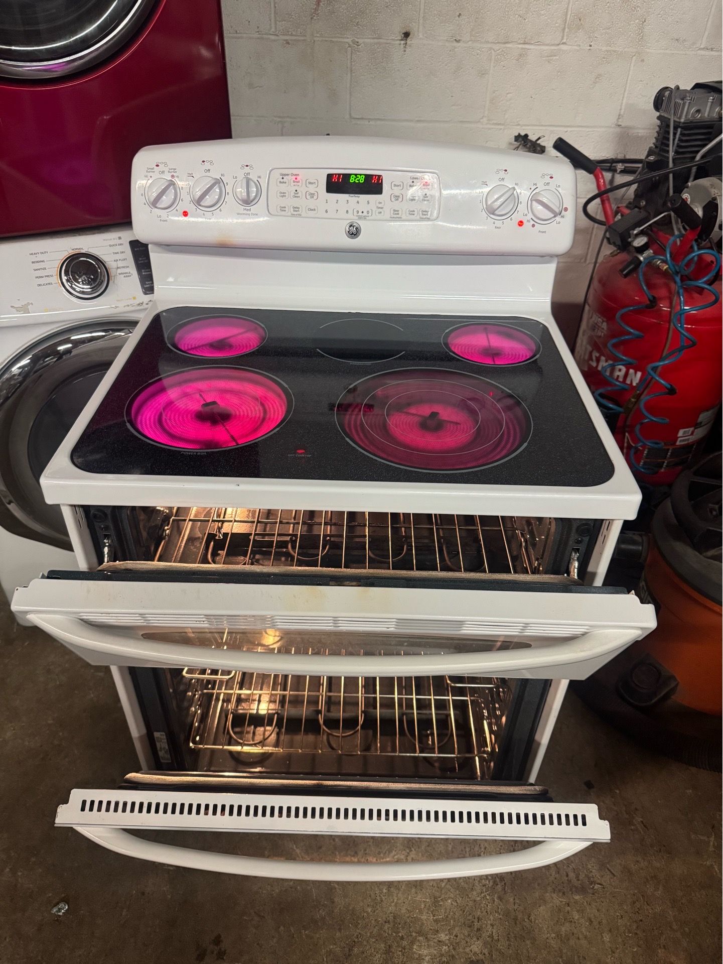 Electric stove.