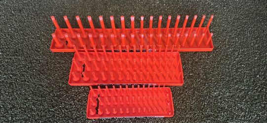 Metric socket trays