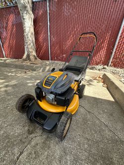 Cub Cadet Lawnmower