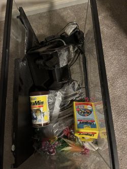 10 Gallon With Accessories