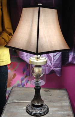 Oddity Collectors ONLY Vintage Glass Skull Lamp