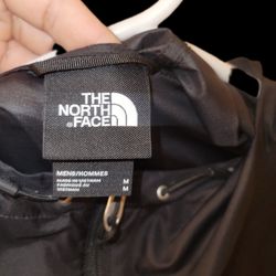 The North Face Windbreaker 