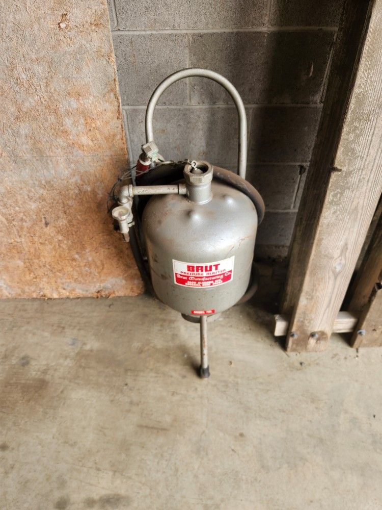 Sand Blaster Pot