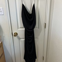 Black Crinkle Cowl Neck Midi Dress 