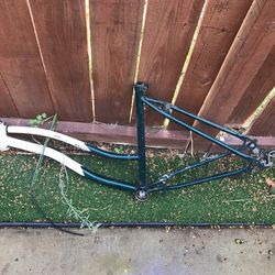 FREE huffy Cruiser Bike Frame 90s Vintage