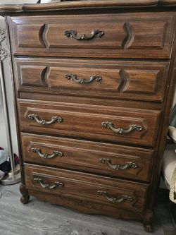 Bedroom set