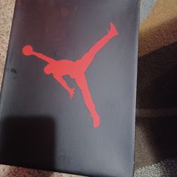 Black Cat Jordans Youth 6.5