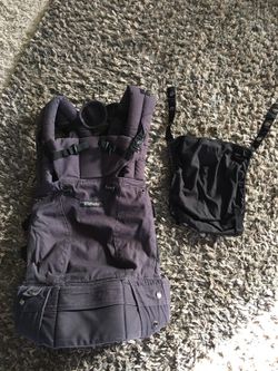 Lillebaby carrier