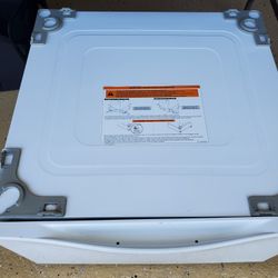 Washer/Dryer Pedestal 