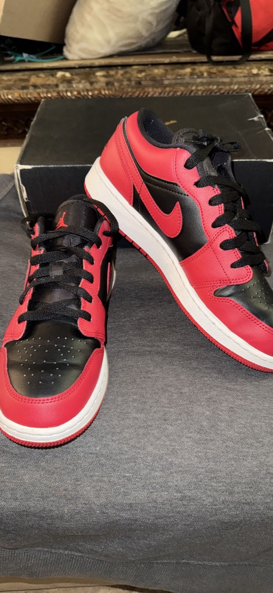 Air Jordan 1 Low Reverse Red