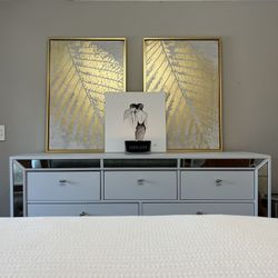 White Mirrored Bed And Furniture Set