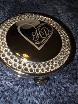 Harley Davidson Lady's Compact Mirror with Rhinestones with tin box
