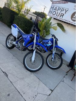 Yamaha 450 dirt bike