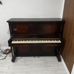 Piano (FREE)