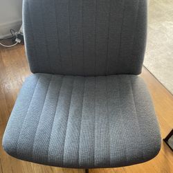Criss Cross Legged Office Chair
