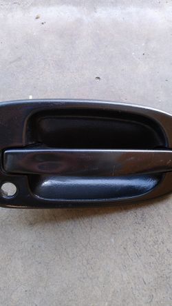 1997-2003 MONTANA,VENTURE,SILHOUETTE,TRANS OUTSIDE DOOR HANDLE DRIVE SIDE FRONT
