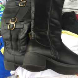 New Girls Boots $5.00 6/12 