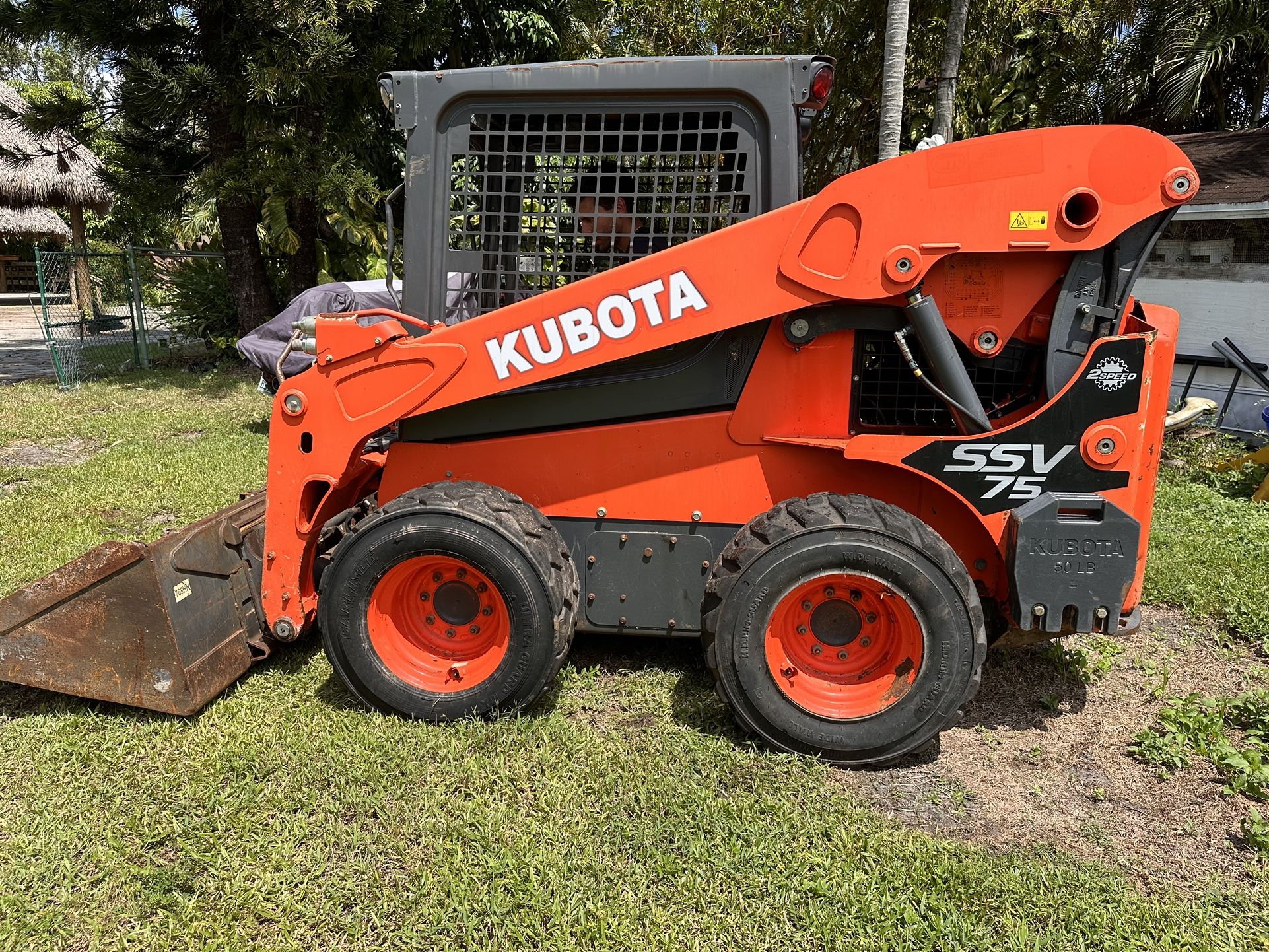 Kubota SSV 75 Skid Steer 