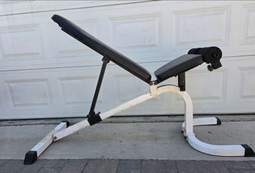 Weight Multi Position Solid Bench by Body Solid