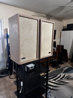 KLH Model Six 6 Vintage Speakers Sounds Amazing 