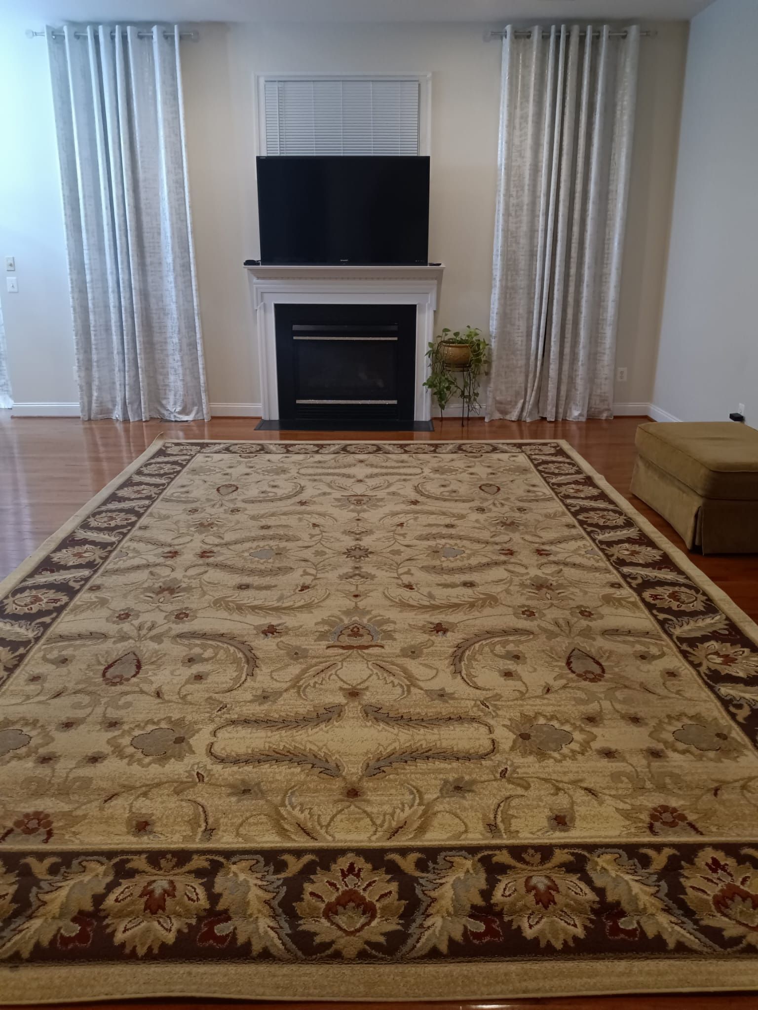 Beautiful Rug 187 by 126