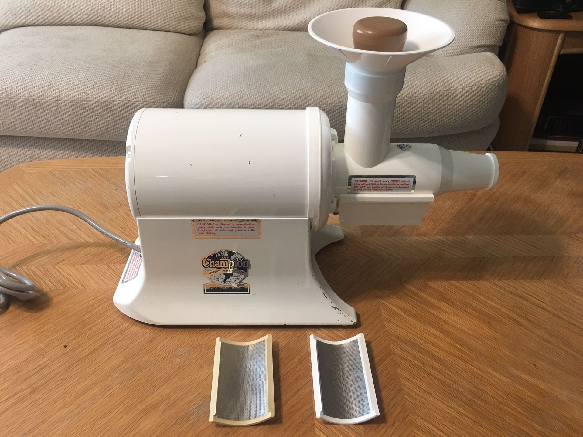 The Champion Juicer G5-NG-853S