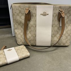 Authentic Coach Purse And Or Wallet