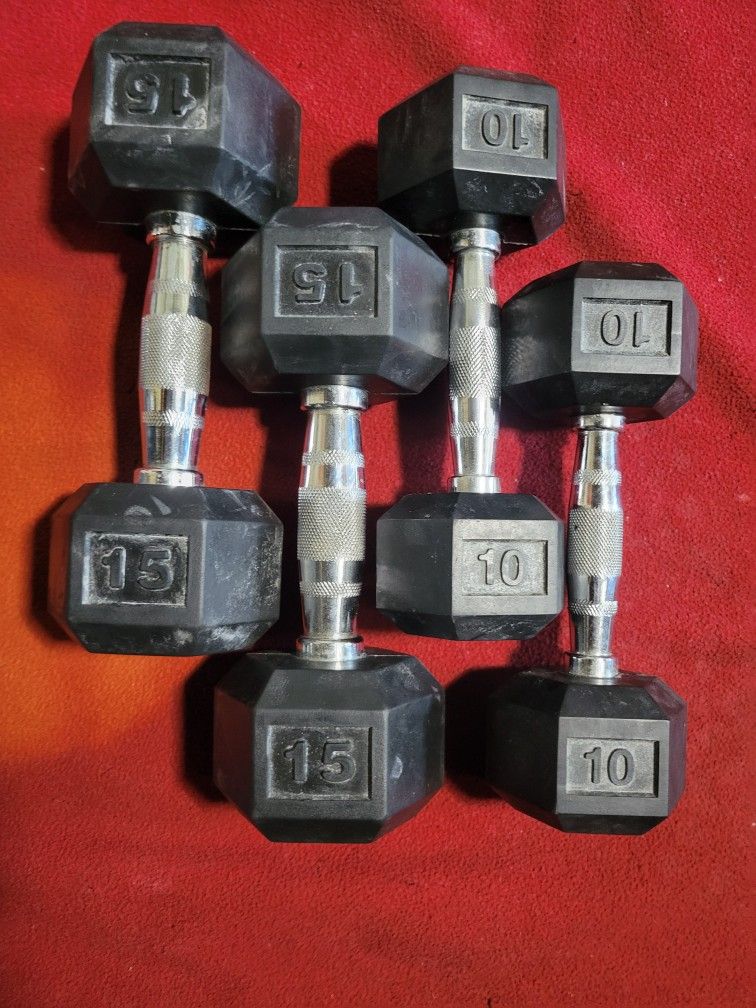 SET OF 10s. AND 15s. RUBBER COATED HEXHEAD DUMBBELLS
TOTAL 50LBs
11525 S HALSTED DUNKINDONUTS/7111.S WESTERN WALGREENS
50$ CASH ONLY AS IS