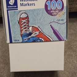 Washable Markers 100 Different Colors Box Set