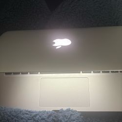 MacBook Air 11”