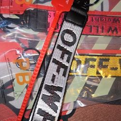 Off White Key Chains  New 
