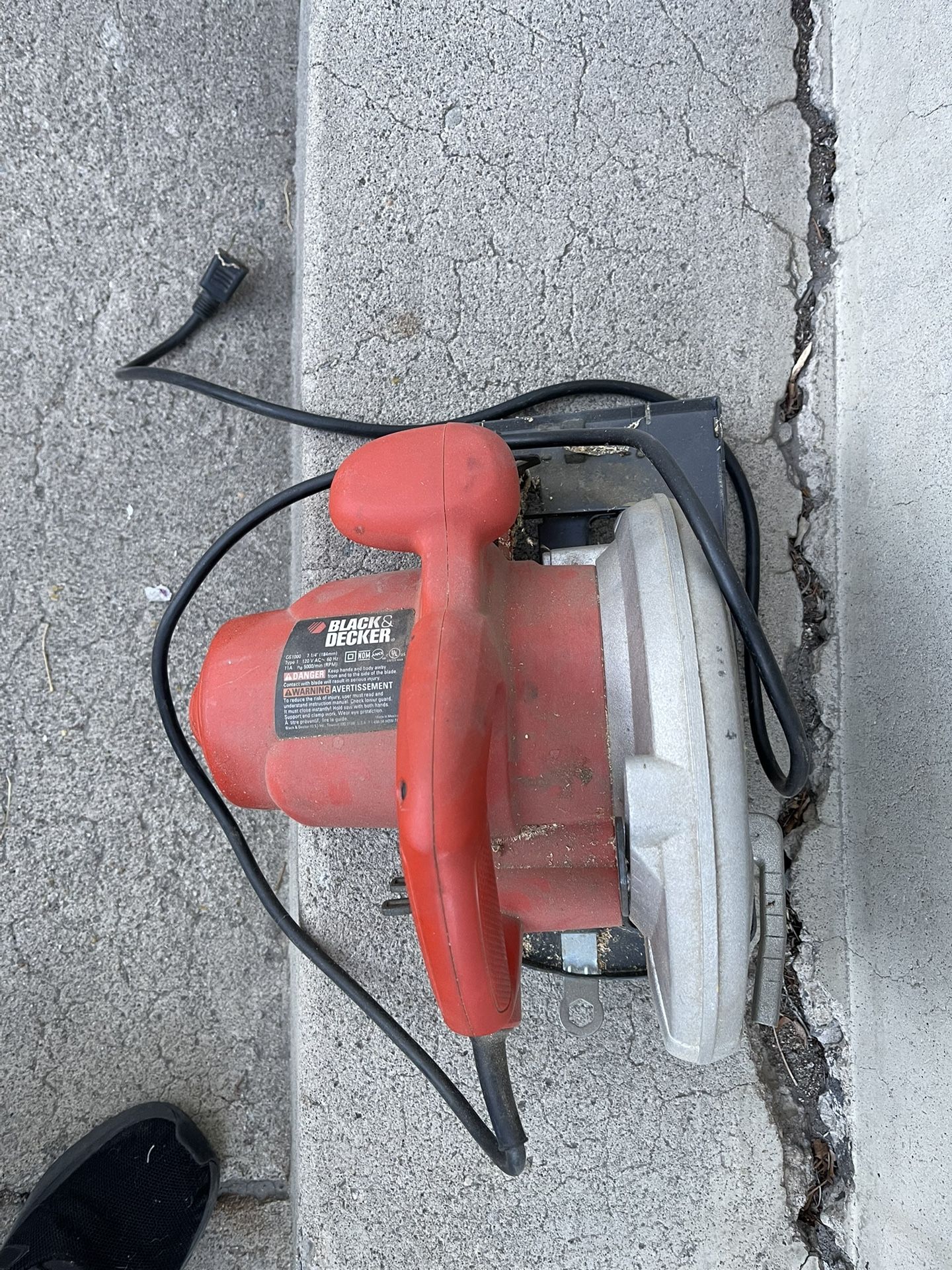 Black And Decker Saw