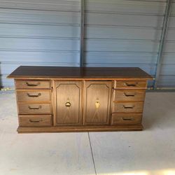 9 drawer Dresser