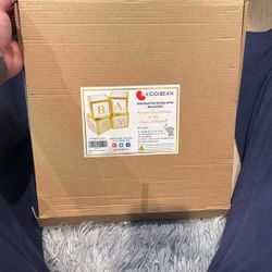 Decorative Baby Boxes With Balloons 