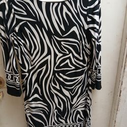 Size 8 Enfocus Studio Dress