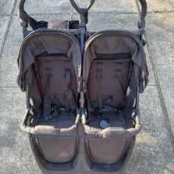 Britax B-Lively Double Stroller